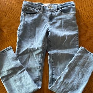 Girls Levi skinnies size 8